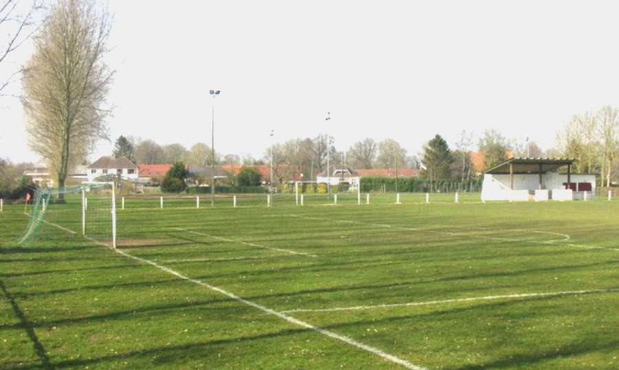 terrain de football amateur