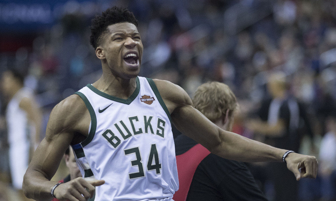 Giannis Antetokounmpo milwaukie bucks nba basket Keith Allison Giannis Antetokounmpo milwaukie bucks nba basket