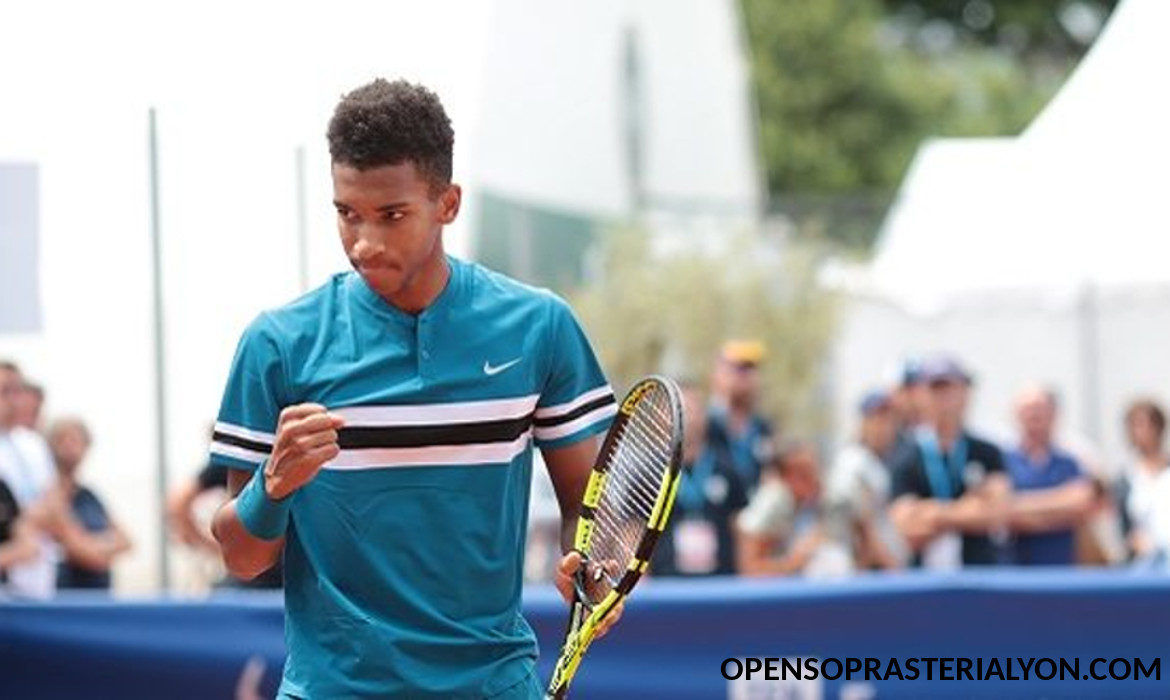 felix auger aliassime tennis terre battue opra steria open