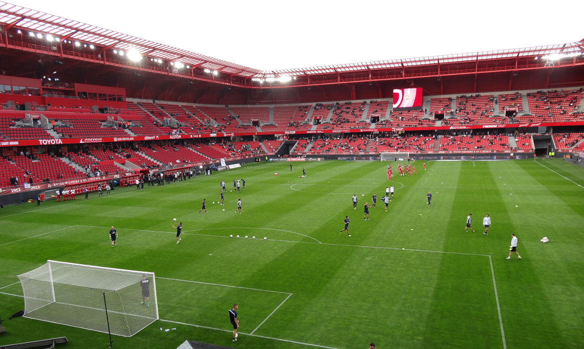 stade du hainaut valenciennes football ligue 2