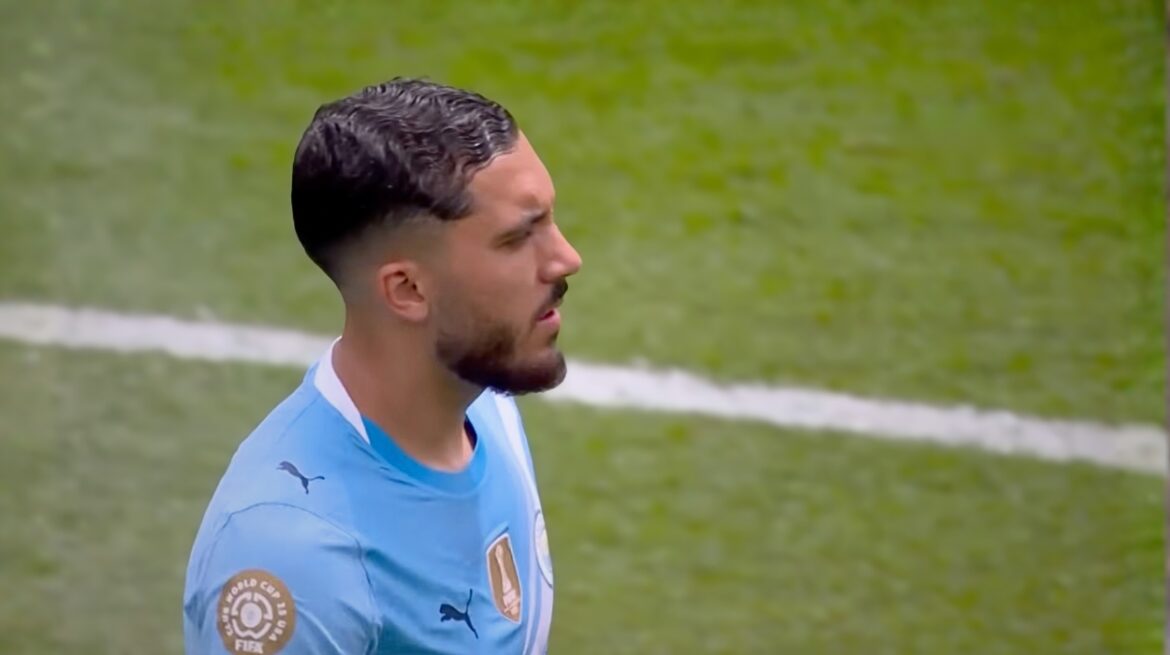 rayan cherki manchester city