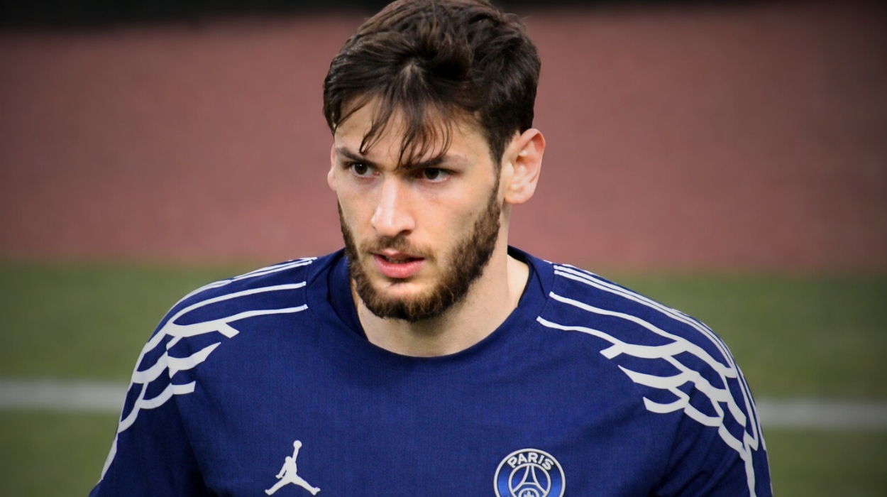 PSG : Kvaratskhelia, ce problème qu’il rencontre en Ligue 1 – « il était déjà comme ça en Italie »