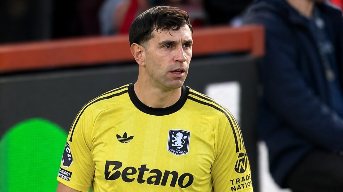 Emiliano Martínez (Aston Villa)